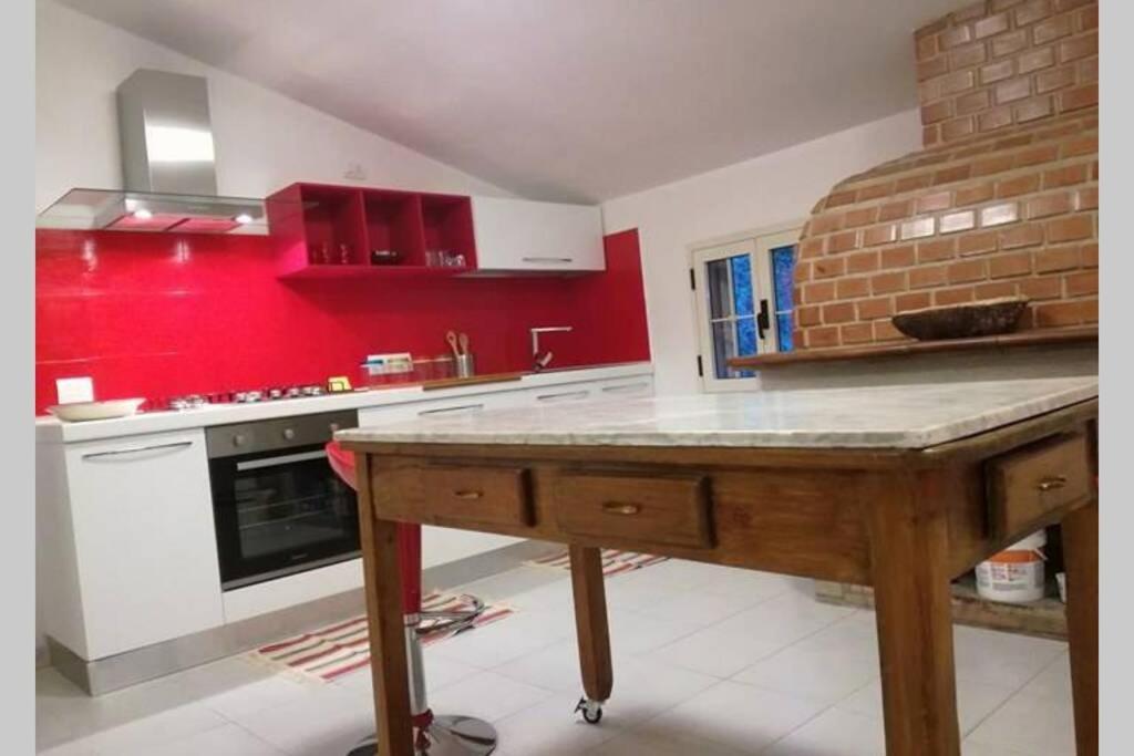 Big Relax Apartment With Swimming Pool And A Peaceful Garden In A Private Villa Sestu Kültér fotó